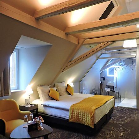 Hotel Restaurant L'Orchidee Ensisheim Buitenkant foto