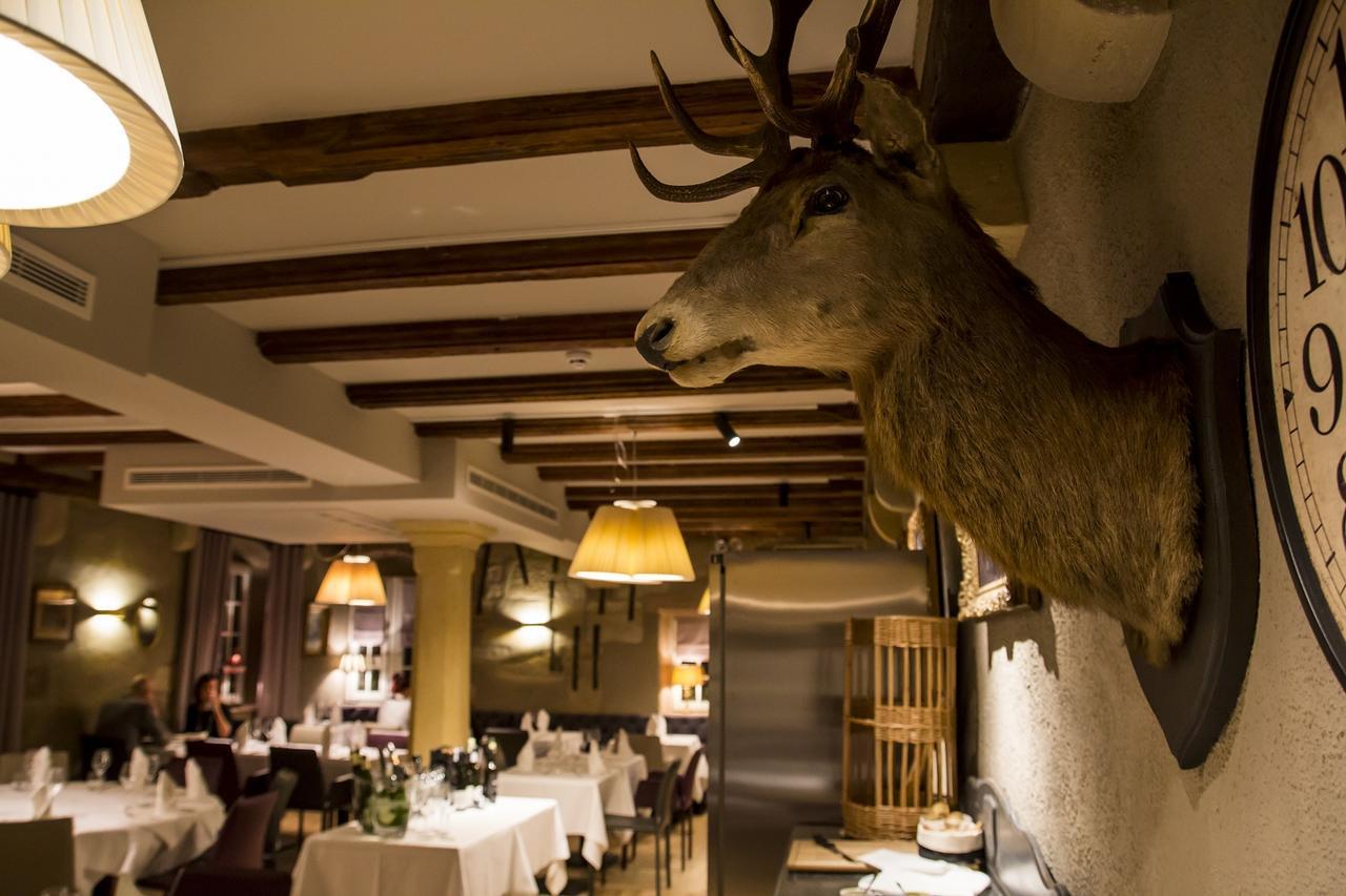 Hotel Restaurant L'Orchidee Ensisheim Buitenkant foto